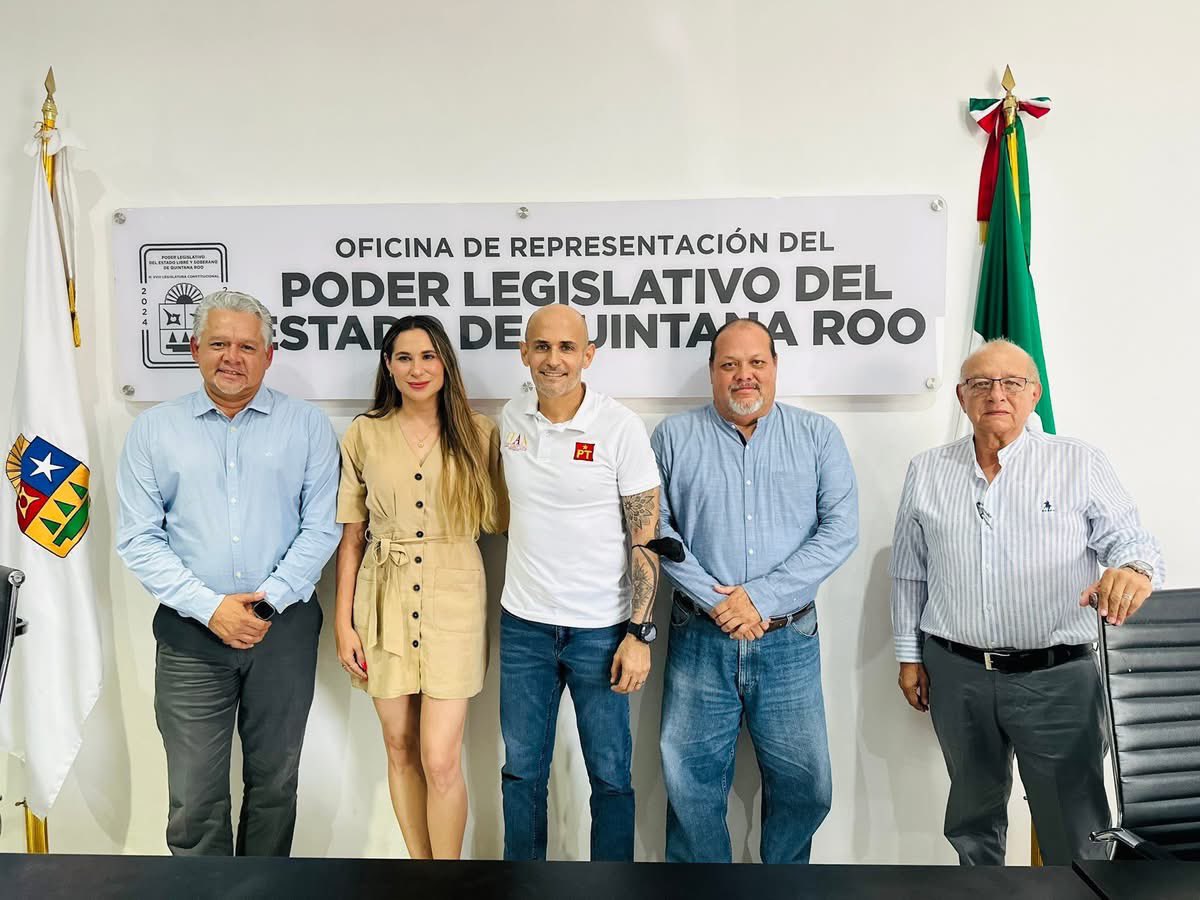 Hugo Alday Nieto (@hugo_alday) on Twitter photo #Sostuvimos una reunión con <a href="/ricardolopez_8/">Ricardo Lopez Rivera</a> , Director General del Instituto Geográfico y Catastral del Estado, y la síndica municipal de Tulum, <a href="/RifkaQueruel/">Rifka Queruel Nussbaum</a> , donde abordamos temas fundamentales para avanzar hacia un desarrollo urbano más justo y ordenado.
La Comisión de #Sostuvimos una reunión con <a href="/ricardolopez_8/">Ricardo Lopez Rivera</a> , Director General del Instituto Geográfico y Catastral del Estado, y la síndica municipal de Tulum, <a href="/RifkaQueruel/">Rifka Queruel Nussbaum</a> , donde abordamos temas fundamentales para avanzar hacia un desarrollo urbano más justo y ordenado.
La Comisión de