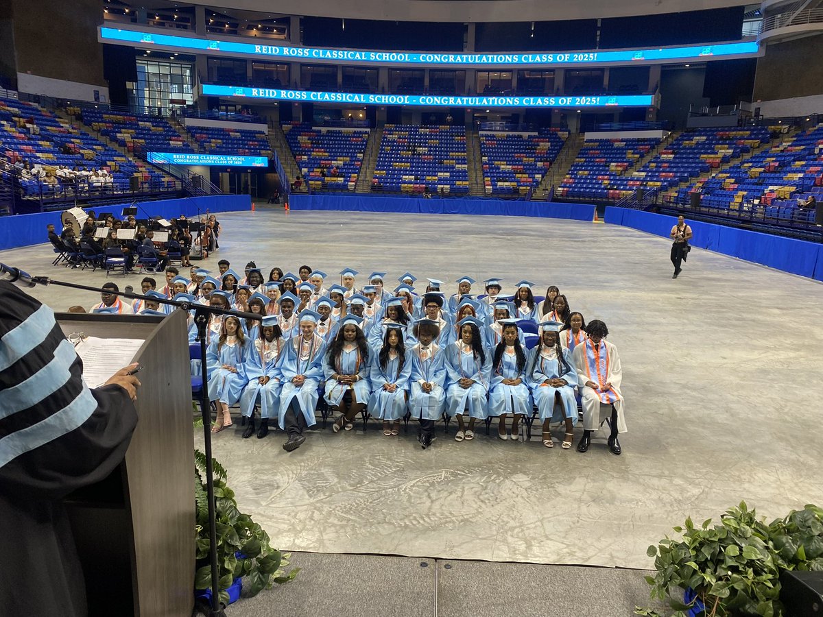 🎓 Congratulations to the Class of 2025!
You did it! We are so proud of you.
Your Reid Ross Classical School family—home of the Cougars—is cheering you on every step of the way. 💙🐾 #ClassOf2025 #CougarPride