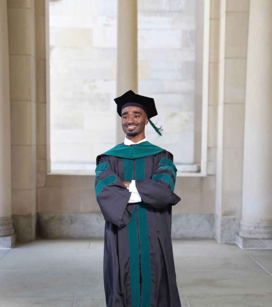 MelaninDocTweet's tweet image. Huge congratulations to Dr. Ikechukwu Ekwunife, PT, DPT! 🎉💪🏾
From the challenges to the triumphs, you’ve stayed locked in—and now you’re officially your favorite physical therapist! Your journey shows what faith and good vibes can achieve.
#GradSZN #MelaninDoc #BlackExcellence