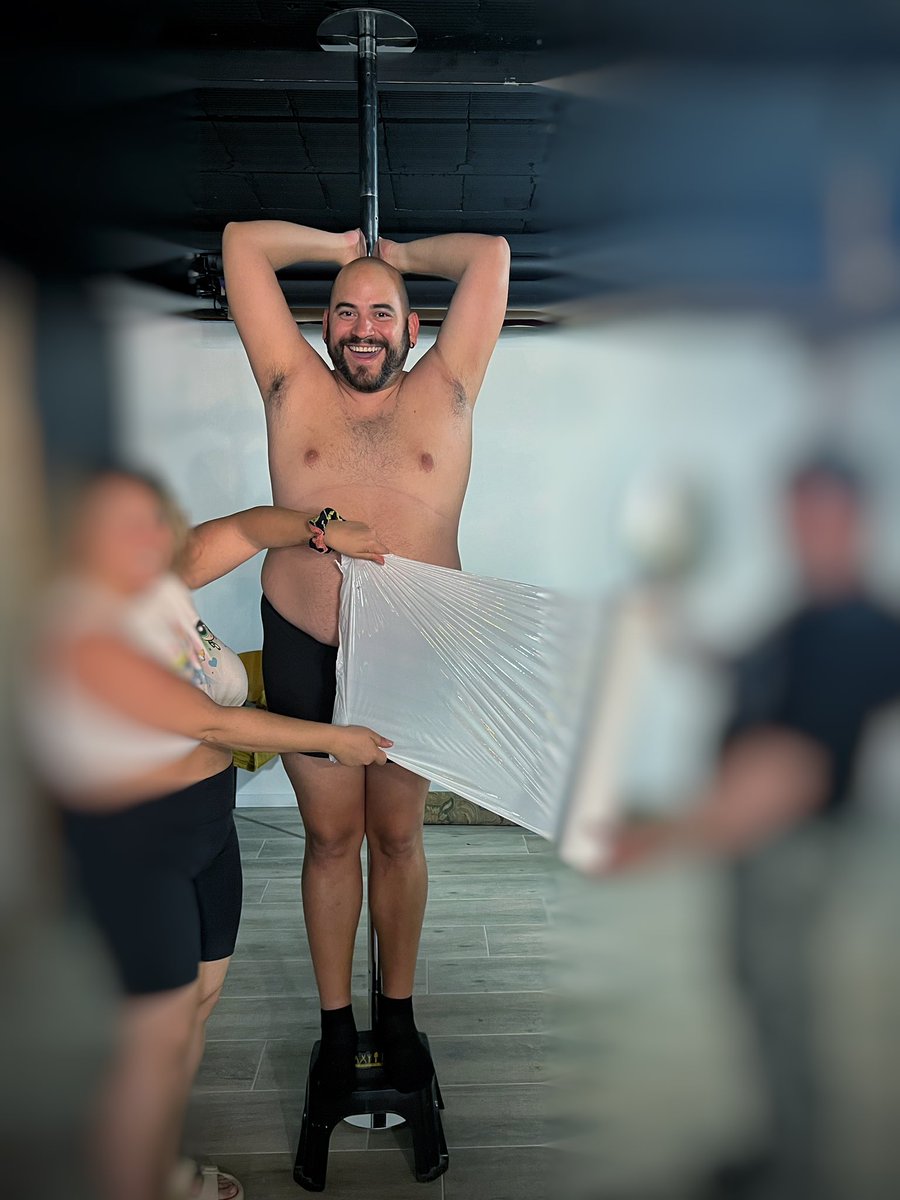 RopesAndBuns's tweet photo. Tried #mummification for the first time — finally! Ataraxia_bcn, Nudoss & @keroveros25 wrapped me up tight, spun me like a yo-yo, and I had a blast. 🩰 Felt like a ballerina when they cut me free!
Definitely up for more… volunteers welcome. 🥰✨ #malebondage #boundmen https://t.co/kQKkzfA65n