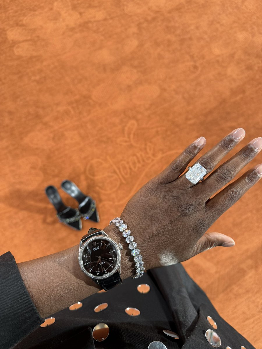 SloaneStephens's tweet image. Day 11: Glow different when you’re the source, not the reflection