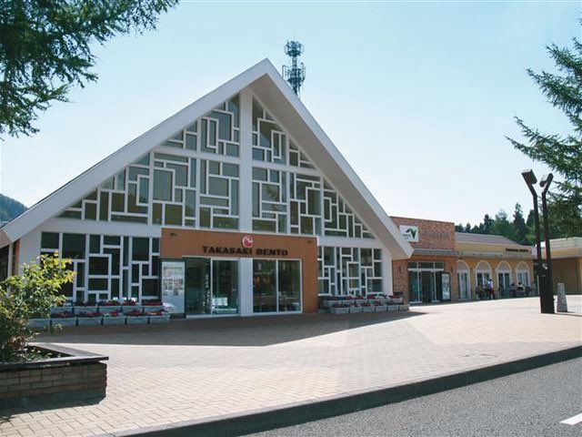 そういえば、コーギー手ぬぐいニャンコ手ぬぐいが
横川サービスエリア下り(軽井沢の手前かな？)で販売されているそうですよー🙌
ただいま完売状態だそうですが、また入荷予定とのことです🎵
お近くにお立ち寄りの際は是非是非手に取ってみてくださいね🧡

そして、近々ビッグニュースもありますので