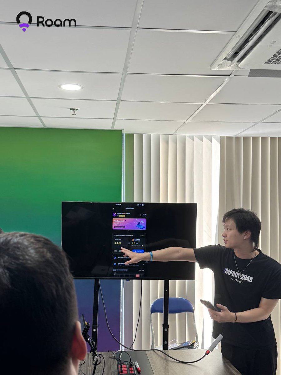 Roam’s Live Demo at House of DePINs

The heat in Vietnam was no match for the energy in the room as we demoed the #Roam App and activated the #eSIM for a full house of Web3 builders.

It was such an exciting day as we got to showcase Roam’s technology and connect with the #DePIN
