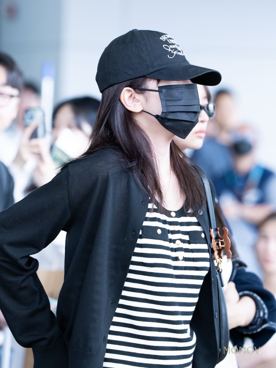 250606 ICN🛫 HD (1)
#ANYUJIN #안유진 #아이브 #IVE #유진 #YUJIN