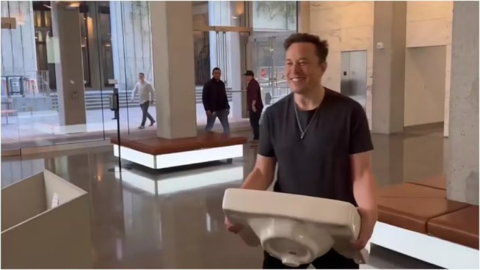 Elon walking into the White House like “time to sink this whole administration”