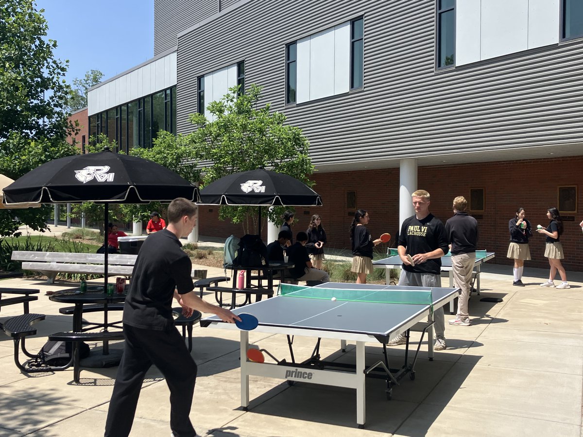 After a semester of hard work, students kicked back at Exam Fun Day with pizza, snow cones, music &amp; epic ping pong battles! 🍕🍧🏓 Mr. Salgado &amp; Fr. Jonathan braved the dunk tank 💦, with proceeds going to Catholic Charities. Thanks to Campus Life &amp; SGA!