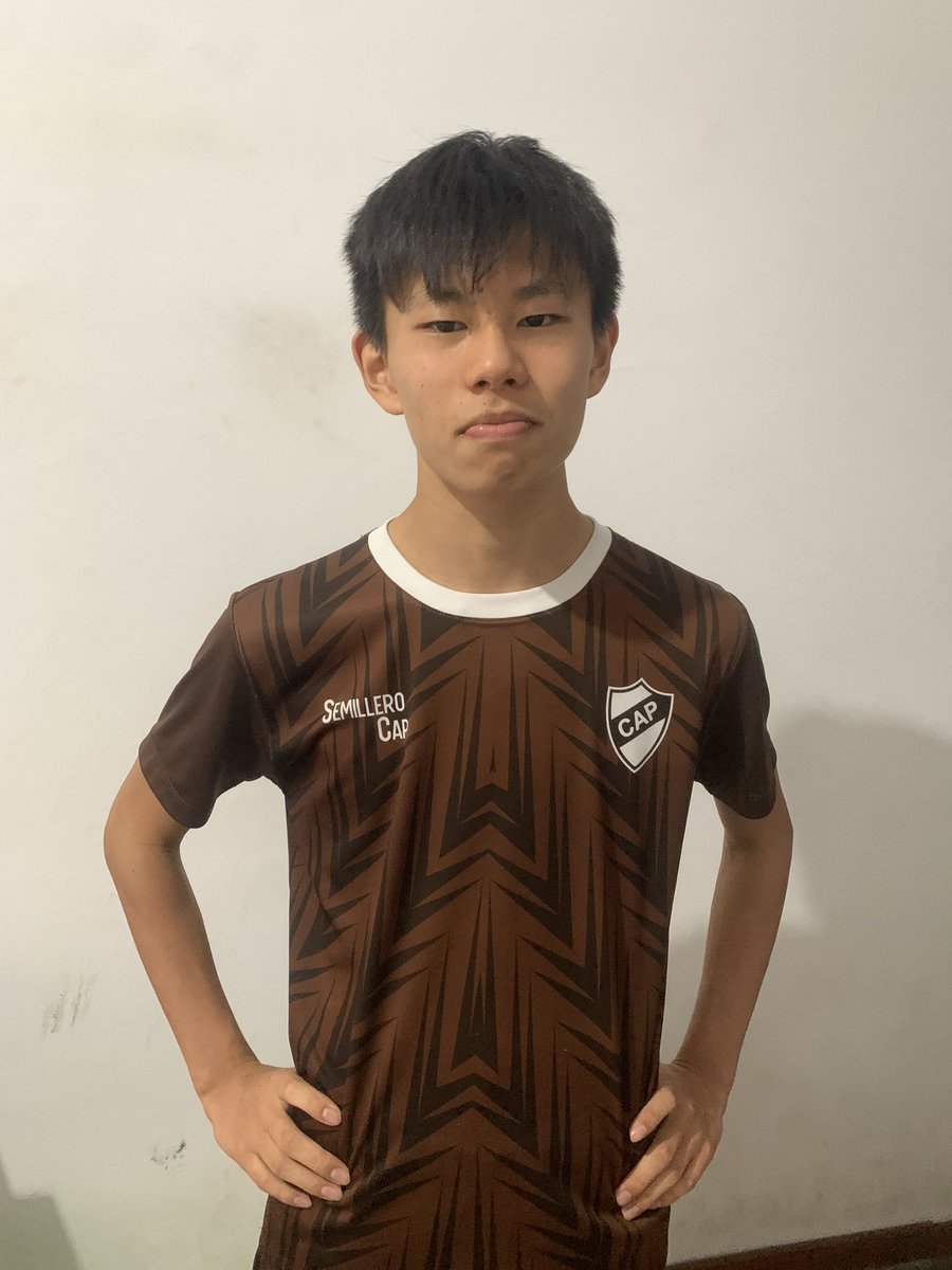 次男の所属するPlatenseが
アルゼンチンの2025前期リーグで優勝！
チームの一員であることに誇りを持って
これからも精進していきます！

#platense
#育成サッカー
#golf897
#そんなアルゼンチン