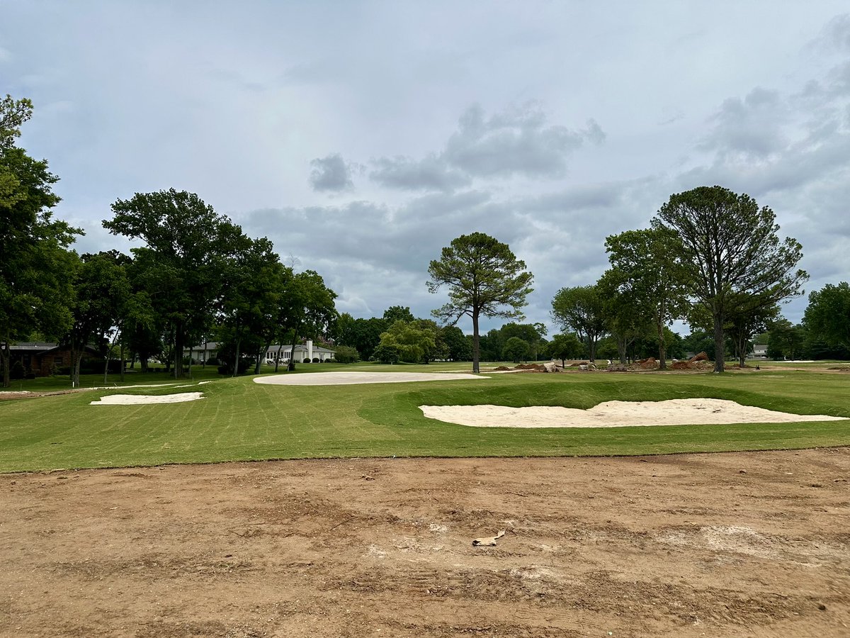 bergingolf's tweet photo. Shots of day from Stones River. Approving 9 greens for sprigging! Amazing effort by JTL Golf this week! https://t.co/xwrrVnDsrE