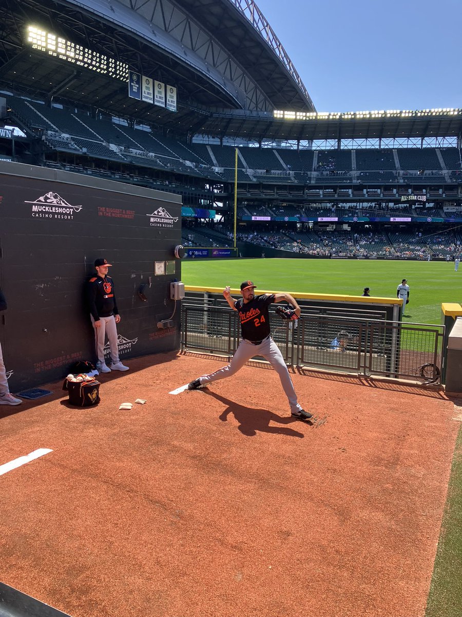 Zach and the boys. Game 3 in Seattle. <a href="/editti22/">Barstool Are Dee Tee</a>