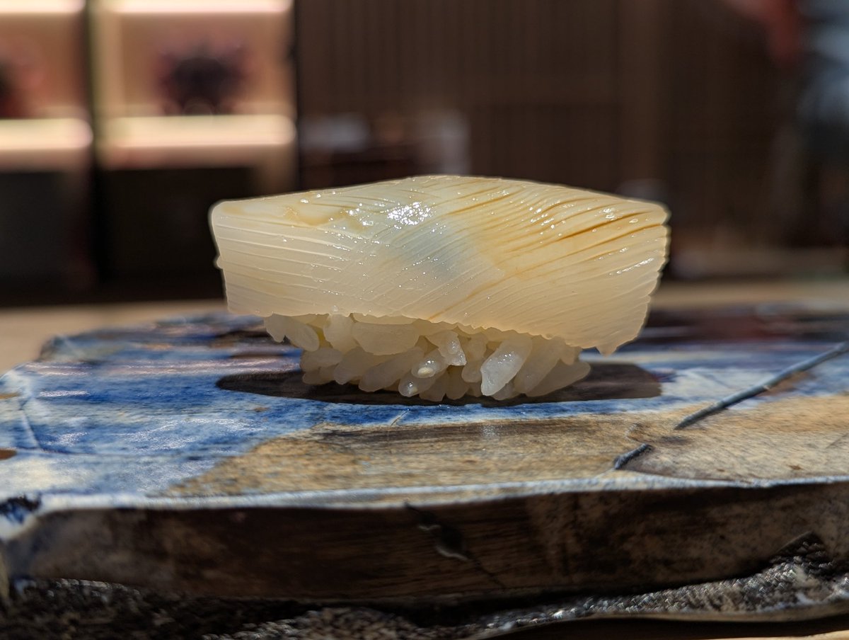 🥳🎉🎂I leveled up another year  yesterday!

This year brought hardwon but beautiful self-discovery. I've found new depths to my strength, love &amp; bravery to choose new ways forward in my life. 

Thank you all for being a highlight of year 33, here's to thriving at 34!