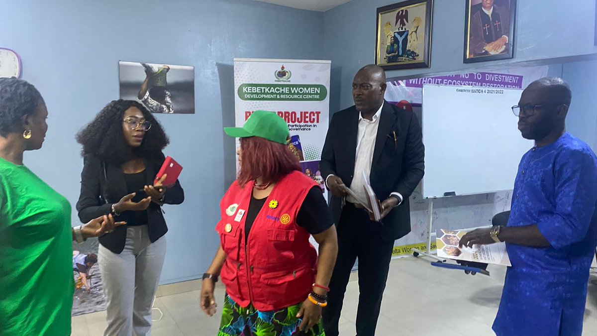 Partners for Peace in the Niger Delta (@p4p_nigerdelta) on Twitter photo Our team, lead by <a href="/taritein/">Taritein Boco</a> met with <a href="/kebetkachewomen/">KEBETKACHE WOMEN</a> today, to explore ways of mainstreaming peacebuilding into environmental & community development projects.
Dr. Emem Okon welcomed our collaboration.
We look forward to building shared solutions for an inclusive Niger Delta. Our team, lead by <a href="/taritein/">Taritein Boco</a> met with <a href="/kebetkachewomen/">KEBETKACHE WOMEN</a> today, to explore ways of mainstreaming peacebuilding into environmental & community development projects.
Dr. Emem Okon welcomed our collaboration.
We look forward to building shared solutions for an inclusive Niger Delta.