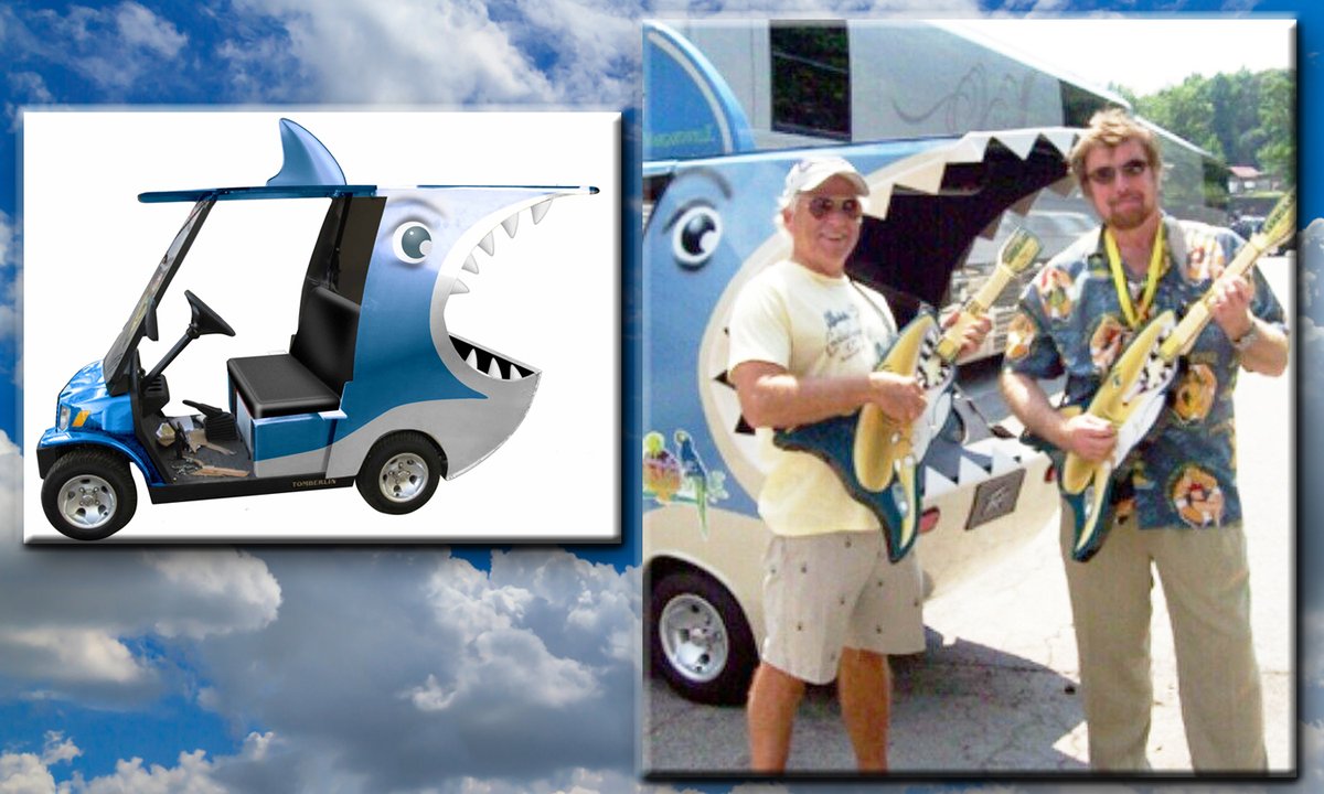 On This Day in #ParrotHeadLore (6.5.08), the first "Rock Band" Contest took place in Atlanta at the Lakewood Amp.
This "Landshark Cart" with these Peavey game controllers circled the Parking Lot looking for winners to feature on the Jumbotron during Jimmy's show.
~~º0o~~/)~/)~~~