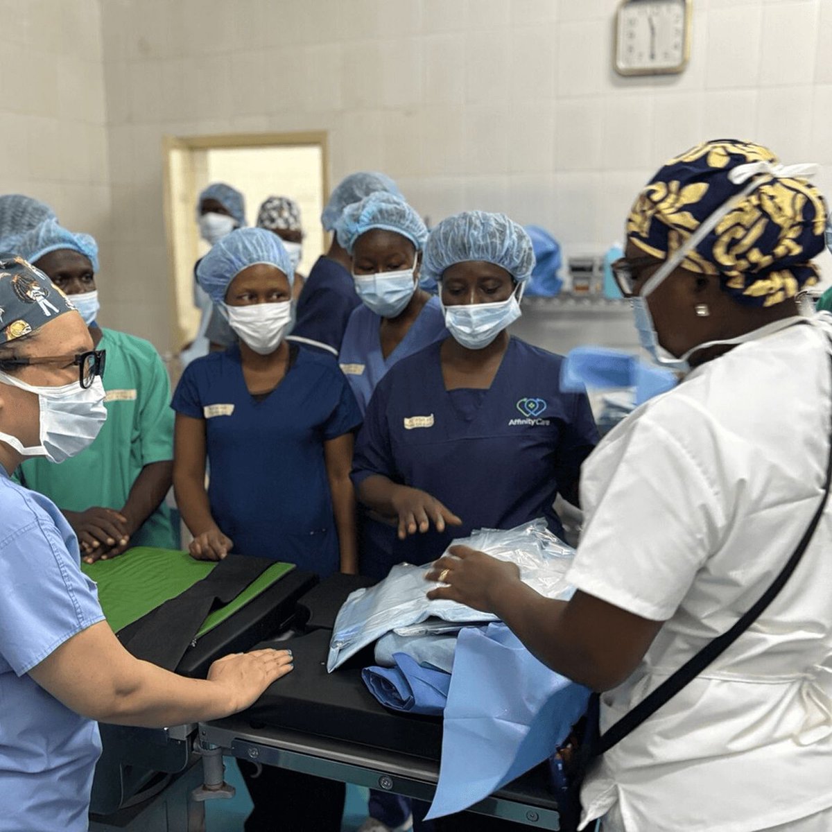 missionbrainorg's tweet image. Building bridges means changing lives.
A few days after surgery, our third patient—once in constant pain—walked out of Connaught Hospital.
This is what collaboration makes possible.
Give today: buff.ly/tAwXtXQ
#MissionBRAIN #SierraLeone
