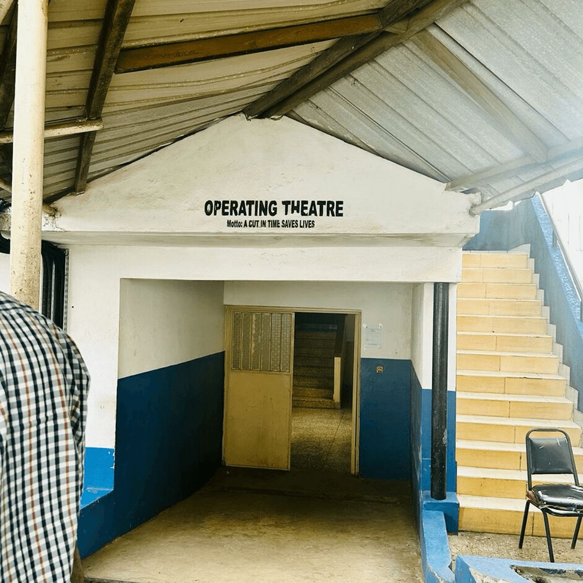 missionbrainorg's tweet image. Building bridges means changing lives.
A few days after surgery, our third patient—once in constant pain—walked out of Connaught Hospital.
This is what collaboration makes possible.
Give today: buff.ly/tAwXtXQ
#MissionBRAIN #SierraLeone