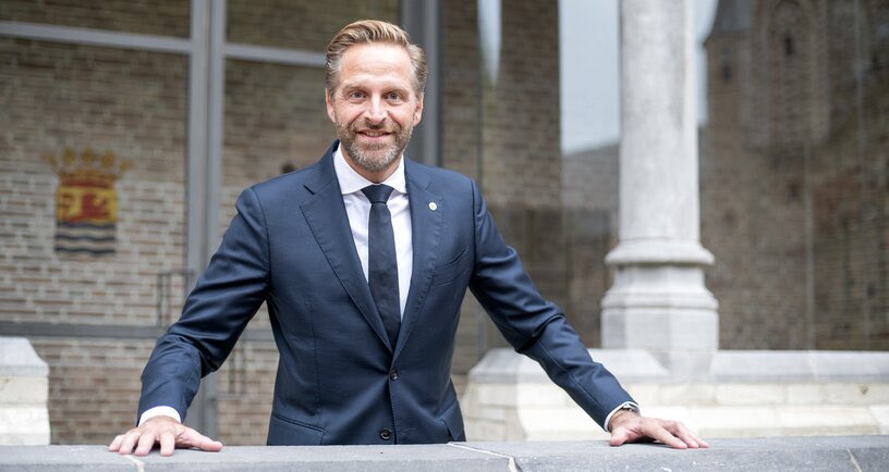 Van harte gelukgewenst goede collega en vriend <a href="/hugodejonge/">Hugo de Jonge</a> met je mooie voordracht als kroonbenoemde commissaris van de Koning in <a href="/provzeeland/">Provincie Zeeland</a>!
