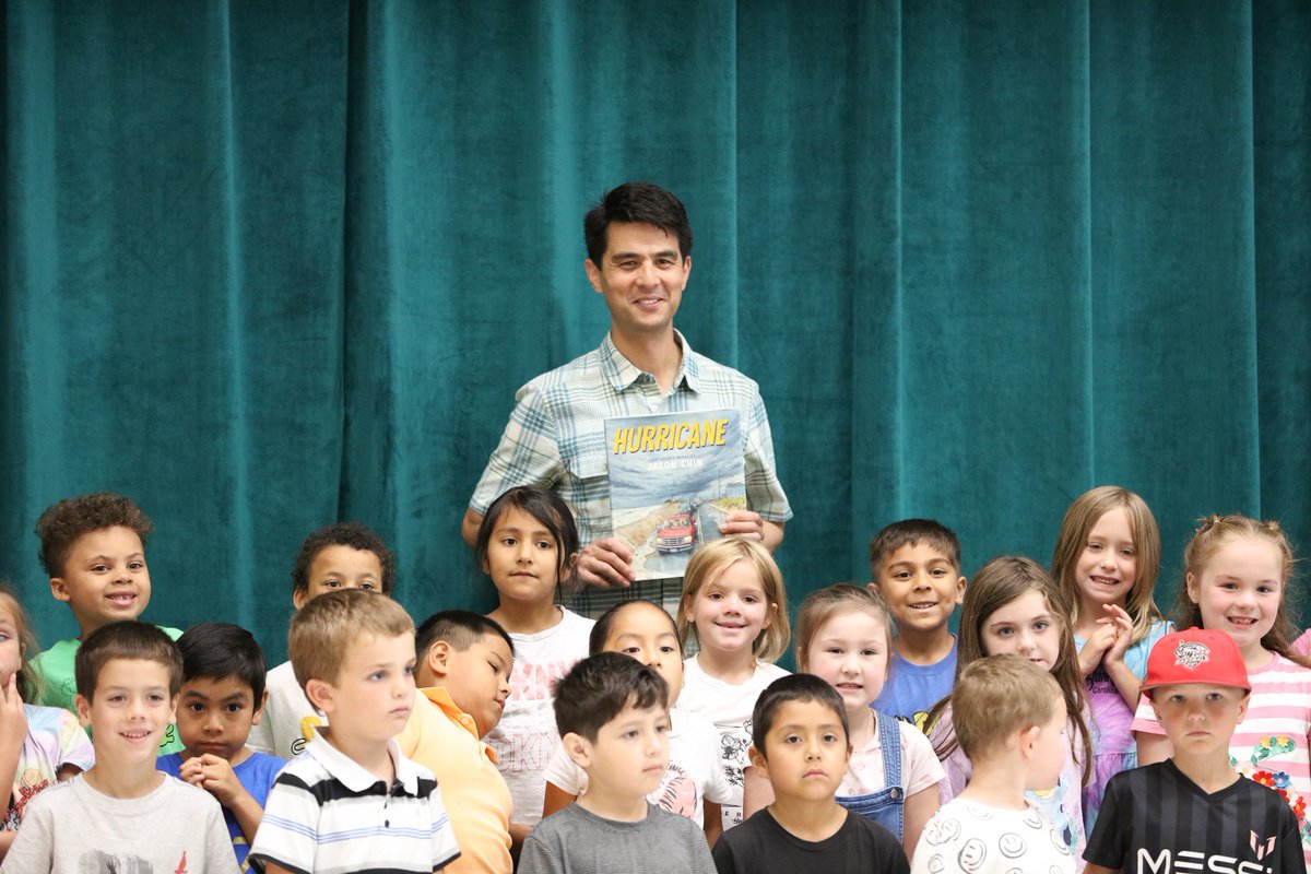 Cape Hatteras Elementary welcomed award-winning author Jason Chin! He shared his book, Hurricane, inspired by Hatteras Island. Thanks to Ms. Gray, Jenn Auguston, and the CHES team for making this inspiring visit possible! #Hurricane #CHES #JasonChin