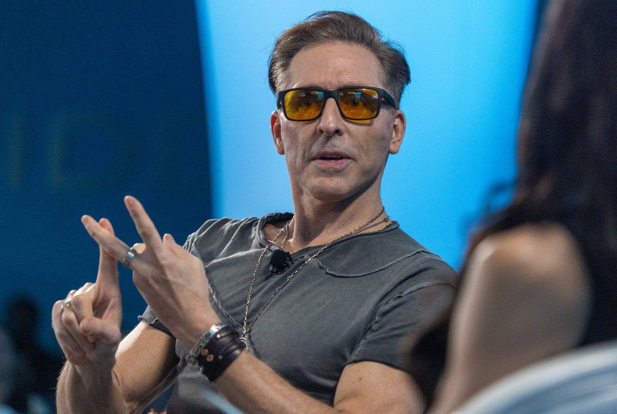 Lake Nona Impact Forum (@lnimpactforum) on Twitter photo Optimizing healthspan this #MensHealthMonth with insights from #LNIF2025 guest <a href="/daveasprey/">Dave Asprey</a>, biohacker & founder of <a href="/theupgradelabs/">Upgrade Labs</a> & Bulletproof.
His mission? Live to 180 or die trying.
🔗 thetimes.com/life-style/hea…
🔗 upgradelabs.com
#Longevity #Biohacking #MensHealth Optimizing healthspan this #MensHealthMonth with insights from #LNIF2025 guest <a href="/daveasprey/">Dave Asprey</a>, biohacker & founder of <a href="/theupgradelabs/">Upgrade Labs</a> & Bulletproof.
His mission? Live to 180 or die trying.
🔗 thetimes.com/life-style/hea…
🔗 upgradelabs.com
#Longevity #Biohacking #MensHealth