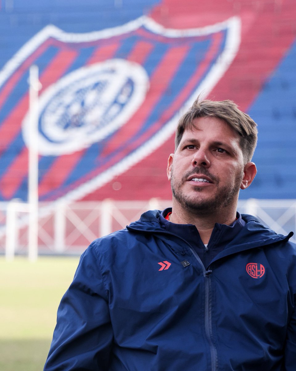 "Estoy muy confiado y se lo que tengo que hacer"

🗣 Damian Ayude, entrenador de #SanLorenzo.