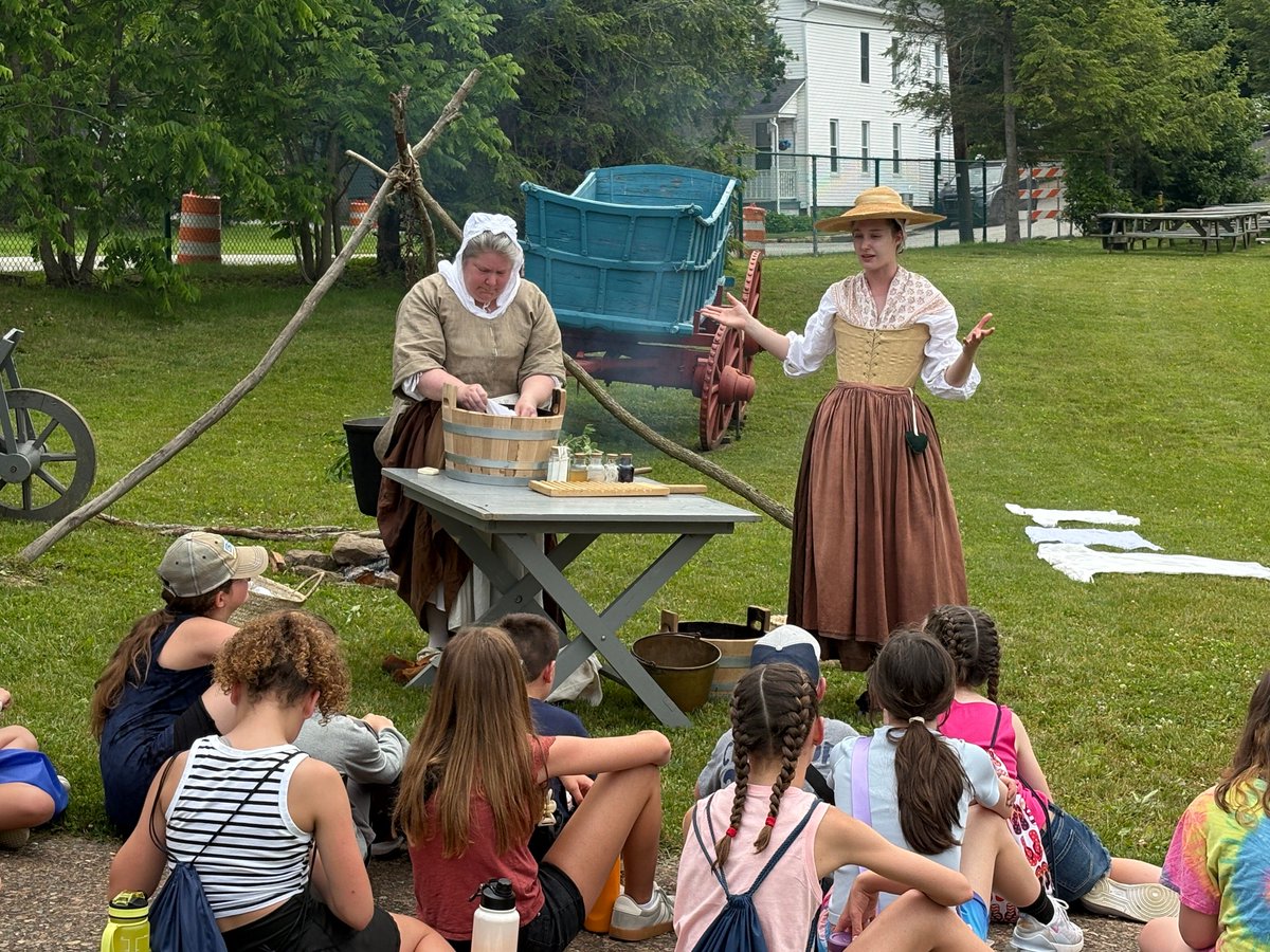 Our History Alive! interpreters taught some schoolkids about how camp followers did laundry for the army during the 18th century. We'll have another full laundry demonstration tomorrow!

#HistoryAlive! is made possible through a #PreservingAmerica grant from @Americanacorner.