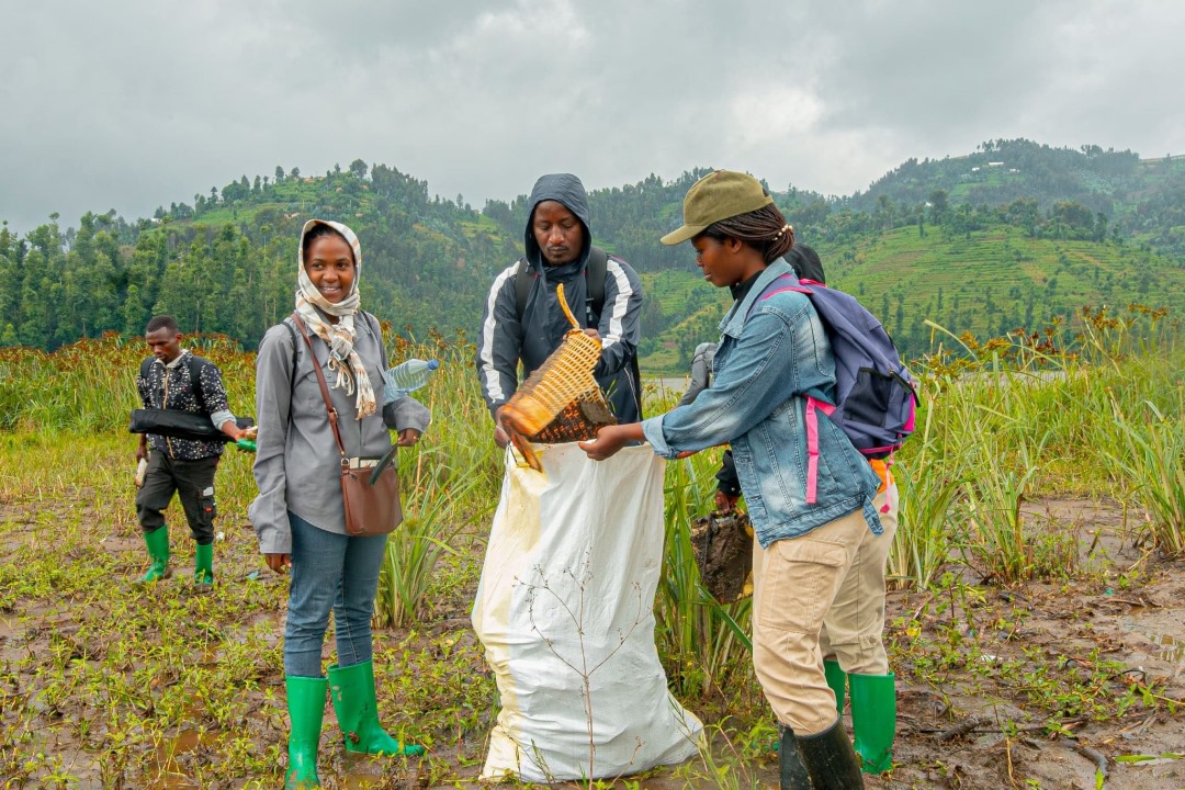 Today, we celebrated World Environment Day connecting with nature at beautiful Lake Karago! 

We joined hands for birdwatching to see biodiversity around the lake, and took action by removing plastic waste to protect ecosytem.
Every action matters—protect the environment.