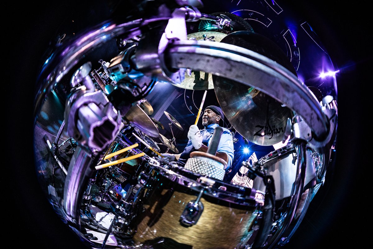 Dave Matthews Band (@davematthewsbnd) on Twitter photo Photography highlights of <a href="/davematthewsbnd/">Dave Matthews Band</a> at the <a href="/PNCArtsCenter/">PNC Bank Arts Center</a> in Holmdel, NJ on June 3rd. Photography highlights of <a href="/davematthewsbnd/">Dave Matthews Band</a> at the <a href="/PNCArtsCenter/">PNC Bank Arts Center</a> in Holmdel, NJ on June 3rd.