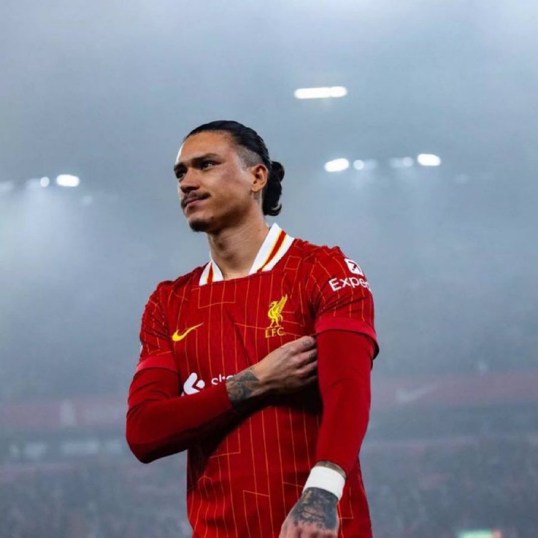 SPORTSpaceHD's tweet image. 🚨 عـاجــل — ألفريدو بيدولا:

داروين نونيز خيار لنادي #الهلال في حال عدم قدوم اوسيمين

😱😱🔵🔵