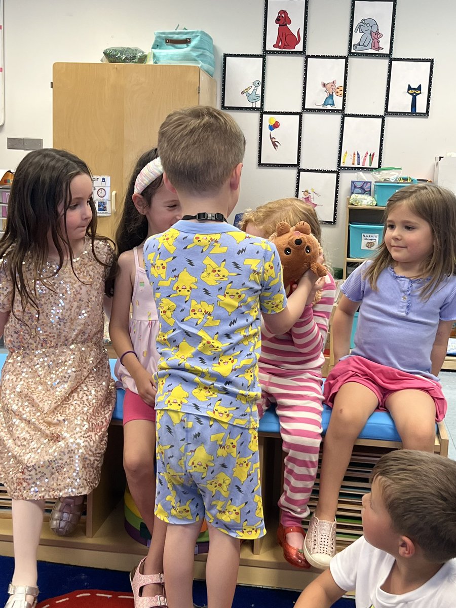 Mrs. Slevin tweet media