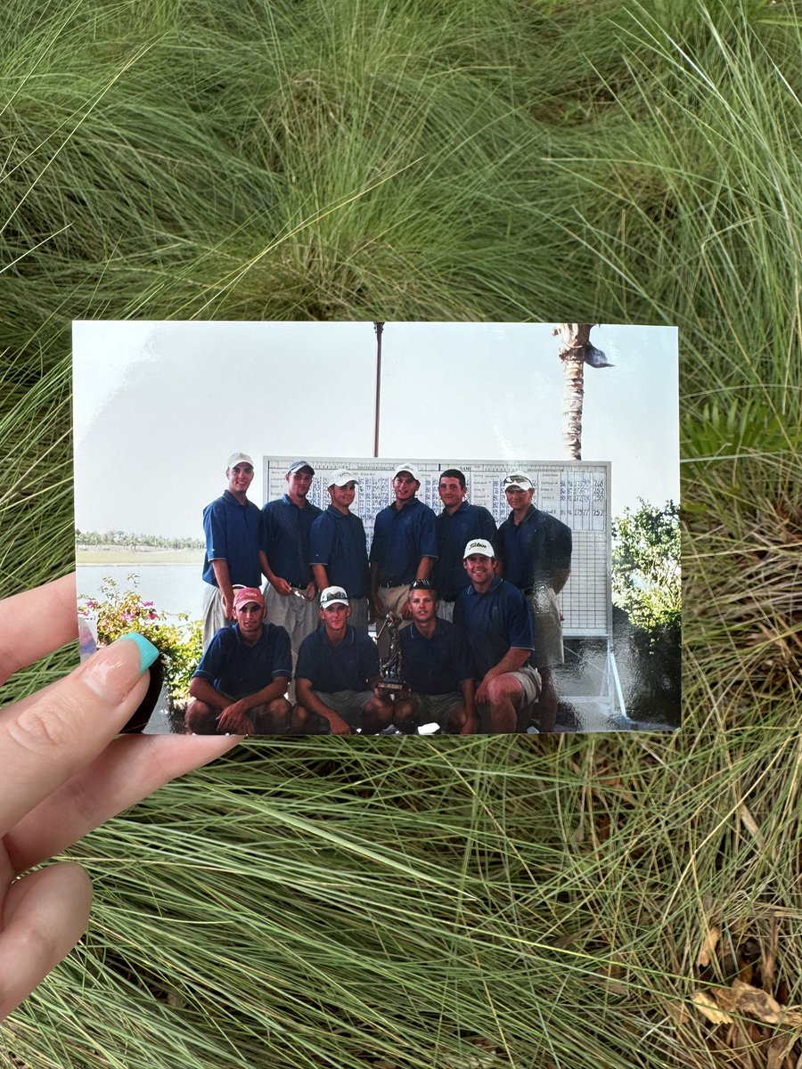 POV: you took a time machine to the early 2000s ⛳️

#WingsUp