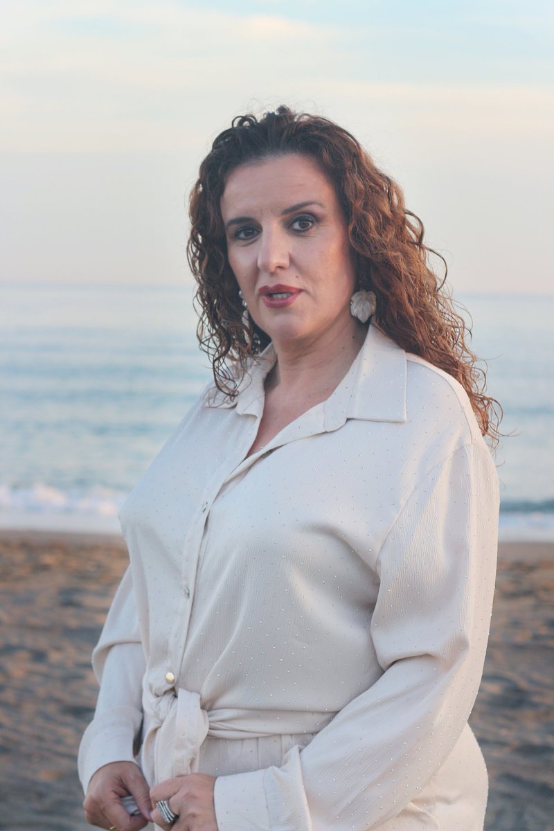 Aprovechando las tardes de primavera y la brisa del mar, antes de la llegada del verano, mientras preparo mis próximos proyectos ✨