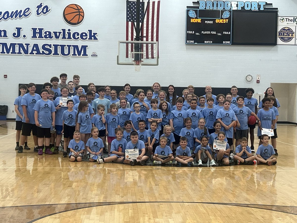 Another great year of basketball camp in the books! 

Thank you to all of our campers for participating in this year’s youth camp and a special thanks to our older kids for being great leaders this week! #allin