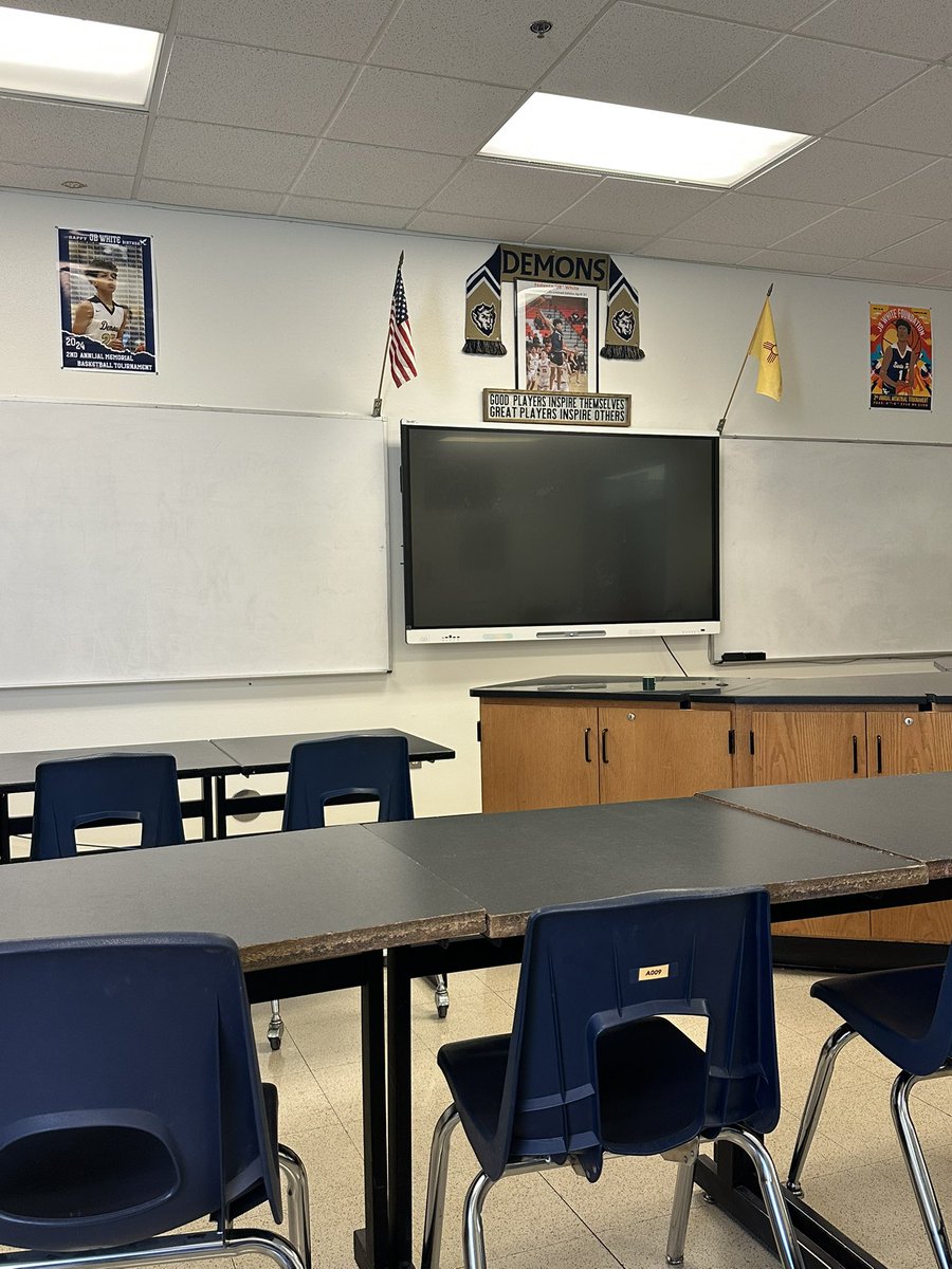 Coach Anaya tweet media