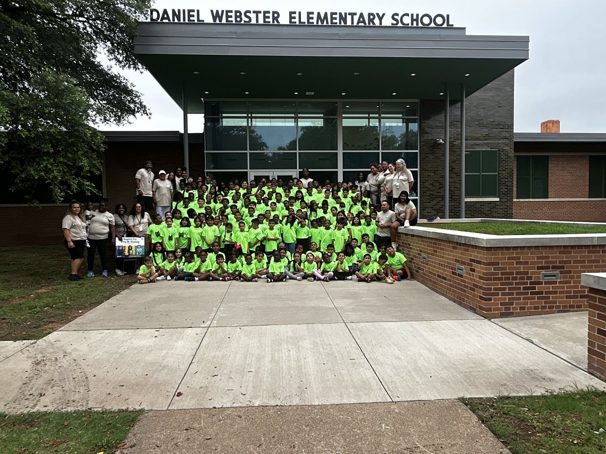 Daniel Webster Elementary tweet media