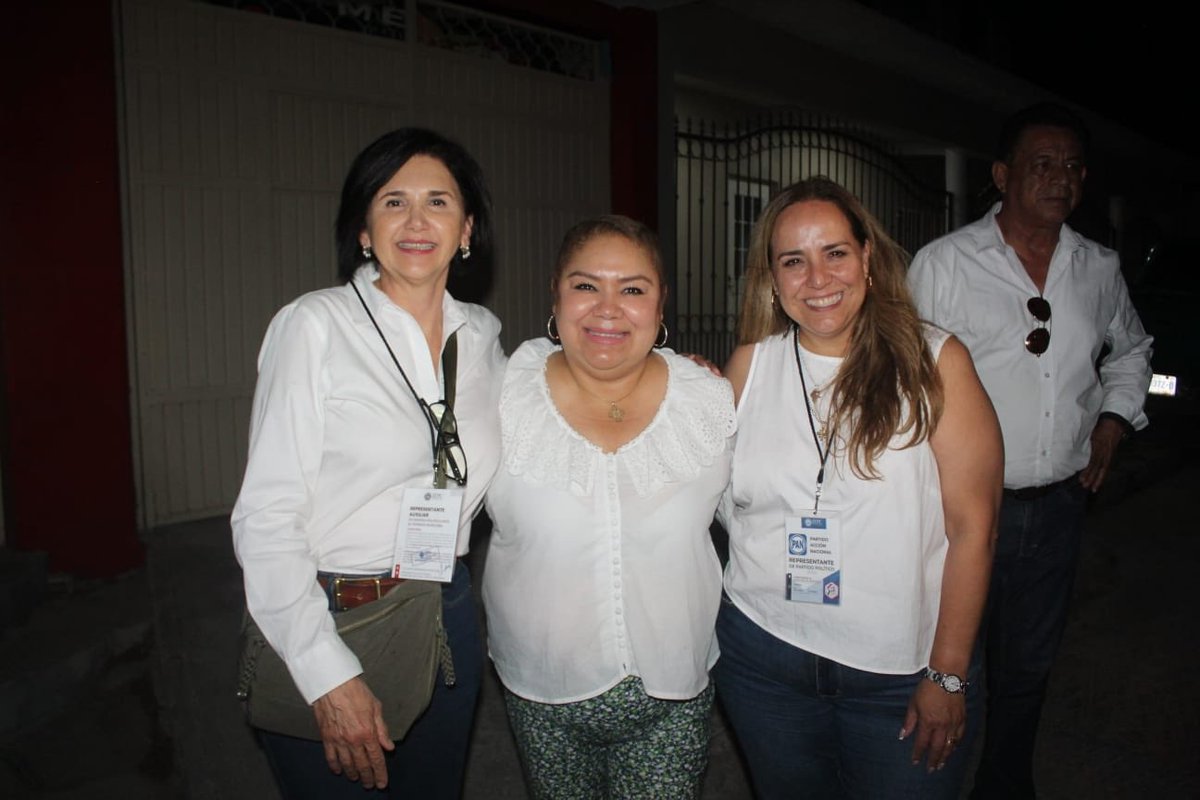 Estuve en Cuencamé acompañando el recuento de votos, un ejercicio que confirma la voluntad de la gente. 🗳️

¡Felicidades a Edith Orozco por su triunfo!🤩🙌🏻

Esta victoria es reflejo del trabajo, la confianza ciudadana y el compromiso con un mejor futuro para Cuencamé. 💪🏻❤️