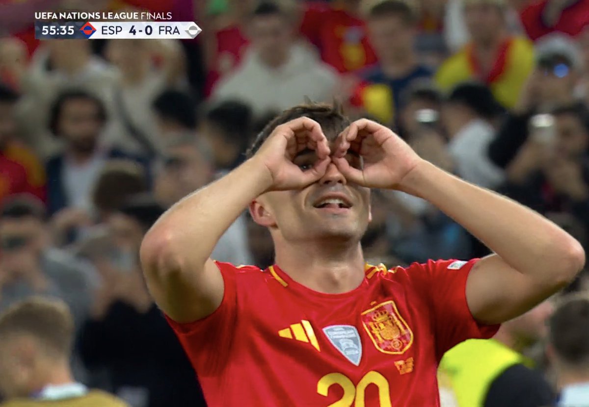 The Touchline | 𝐓 tweet media