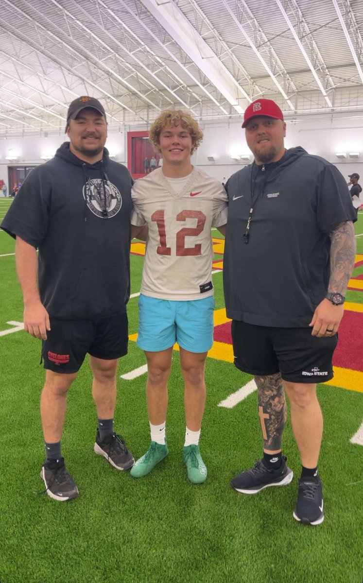 EJB2027's tweet image. Had a great time at Iowa State earlier this week. Enjoyed being able to compete and meet the coaches! Also got a PR on the 40 of 4.56! @Coach_NPauley @T_Mouser @RyanClanton

@SkysTheLimitWR @Coach_Hill2 @CoachHutti @Coach_Moore5 @ProsperEaglesFB