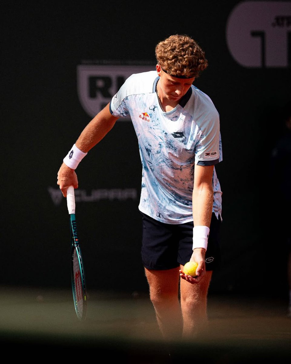 No salieron las cosas, pero me quedo con ganarle a un top 70.

Pasito a pasito, en pocos meses veremos quien se ríe