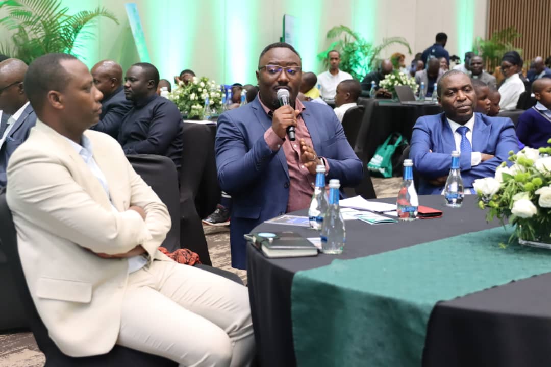 Nature Rwanda (@nature_rwanda) on Twitter photo What a day! 🌍 Together with <a href="/REMA_Rwanda/">Rwanda Environment Management Authority</a> and <a href="/SCIRwanda/">Save the Children Rwanda & Burundi</a>, we successfully hosted the #WorldEnvironmentDay2025 celebration. The best part was seeing children pitch creative, practical projects to beat plastic pollution in their schools and communities. The future looks bright! 💡 What a day! 🌍 Together with <a href="/REMA_Rwanda/">Rwanda Environment Management Authority</a> and <a href="/SCIRwanda/">Save the Children Rwanda & Burundi</a>, we successfully hosted the #WorldEnvironmentDay2025 celebration. The best part was seeing children pitch creative, practical projects to beat plastic pollution in their schools and communities. The future looks bright! 💡