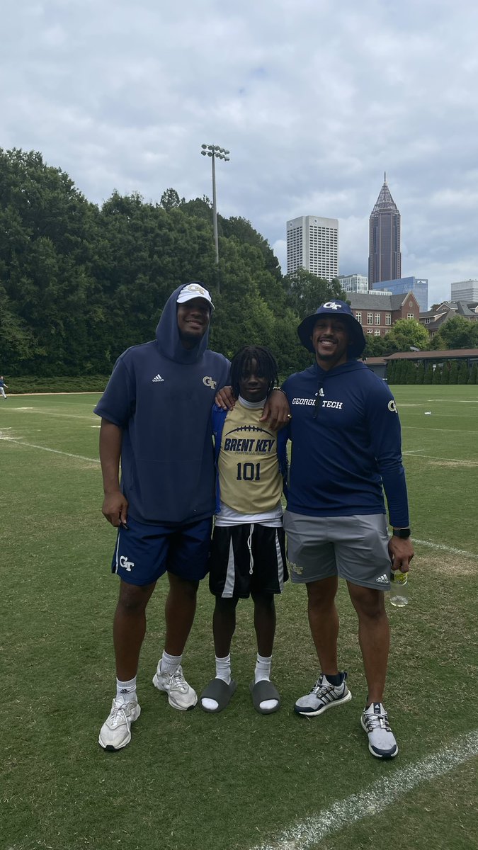 Zayne Moore tweet media