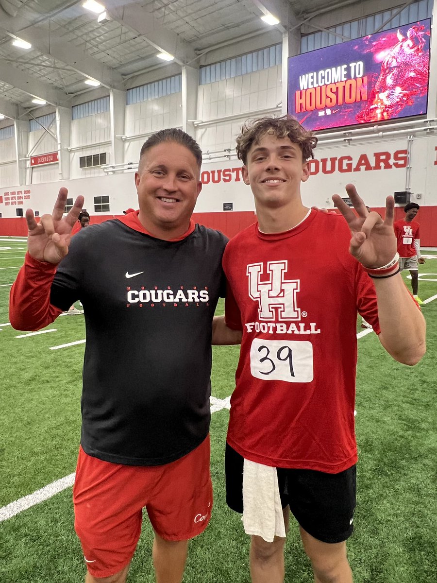 Landon Hinson (@landonhinson25) on Twitter photo Thank you <a href="/UHCougarFB/">Houston Football</a> and <a href="/CoachShawnBell/">Shawn Bell</a> for an awesome camp and opportunity to work with some great Houston area QB’s. Amazing facilities. I hope to be back soon and follow the Coogs! <a href="/KHSMustangFBall/">“The Kingwood” Mustang Football</a> <a href="/KWCoachMel/">Cale Melton</a> <a href="/CoachBence/">Christopher Bence</a> <a href="/CoachWEFritz/">Coach Willie Fritz</a> <a href="/Coach_Nagle/">Slade Nagle</a> Thank you <a href="/UHCougarFB/">Houston Football</a> and <a href="/CoachShawnBell/">Shawn Bell</a> for an awesome camp and opportunity to work with some great Houston area QB’s. Amazing facilities. I hope to be back soon and follow the Coogs! <a href="/KHSMustangFBall/">“The Kingwood” Mustang Football</a> <a href="/KWCoachMel/">Cale Melton</a> <a href="/CoachBence/">Christopher Bence</a> <a href="/CoachWEFritz/">Coach Willie Fritz</a> <a href="/Coach_Nagle/">Slade Nagle</a>