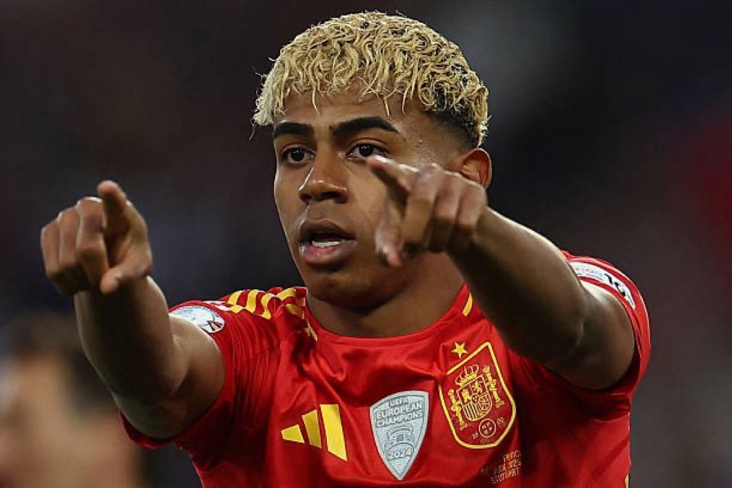 Mr Talk and Do Lamine Yamal
2 goals today
Ballon Dor