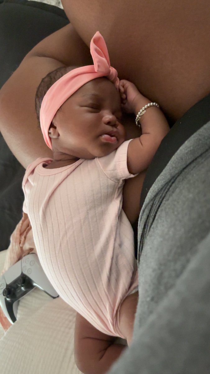 naefxckinbae's tweet photo. Like just look at my pretty little chunk 😍😍 https://t.co/sA0ADuY5vg