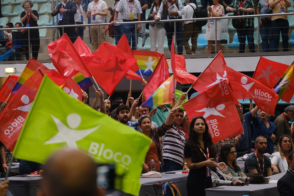 A_Subversao's tweet photo. CONVOCATÓRIA - REUNIÃO ABERTA - 07/06, 10h, Sede Nacional do Bloco de Esquerda
Iremos reunir na Sede Nacional do Bloco (Rua da Palma, 268, Lisboa) no próximo sábado, dia 7 de junho, a partir das 10h. Irá existir a opção de participação virtual na reunião. https://t.co/Eg5kKBcMet