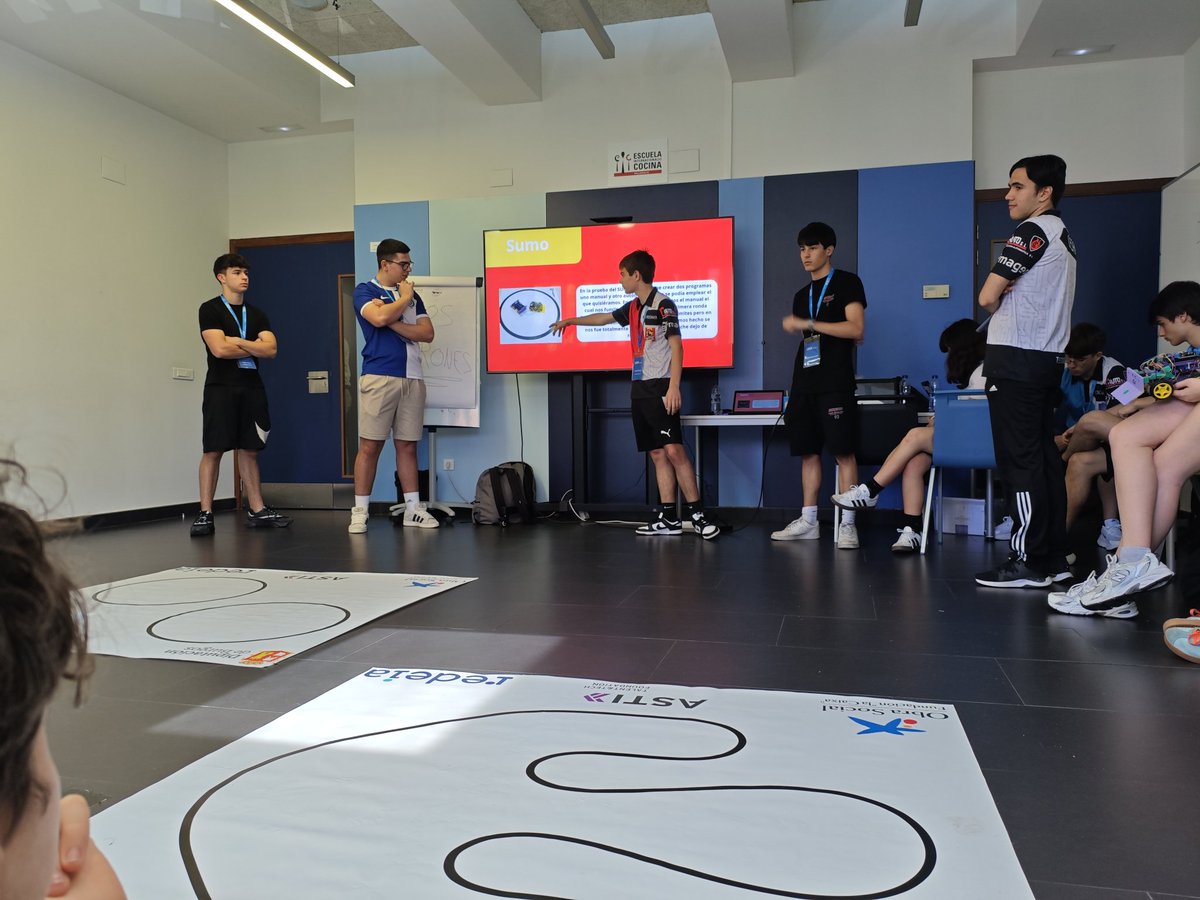 IES Vega del Prado tweet media