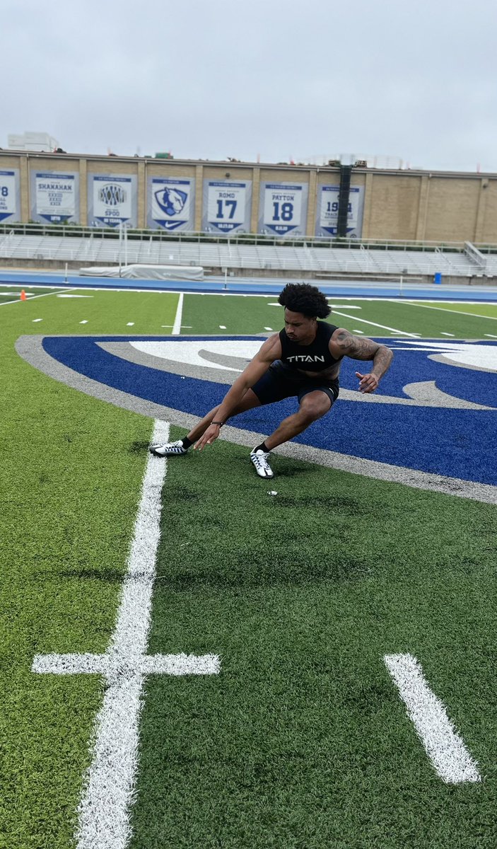 Eastern Illinois Football tweet media