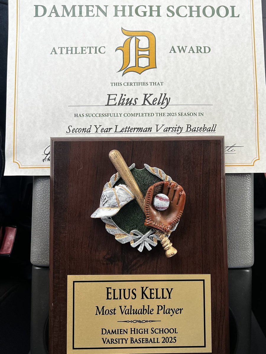 Thank you <a href="/DamienBaseball/">Damien Baseball</a> for an incredible season. Honored to be named First Team All-League and Team MVP.