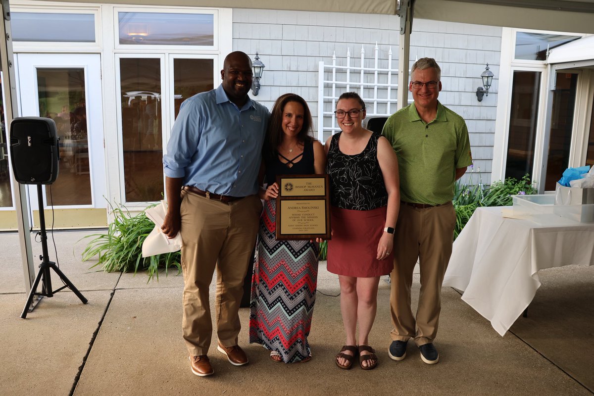 Congratulations to Mrs. Andrea Smolinski on receiving the Bishop McManus Award for her exceptional service to Saint Joe!

This is the most prestigious award presented to a faculty/staff member whose conduct affirms the mission of our school. Congratulations, Andrea!