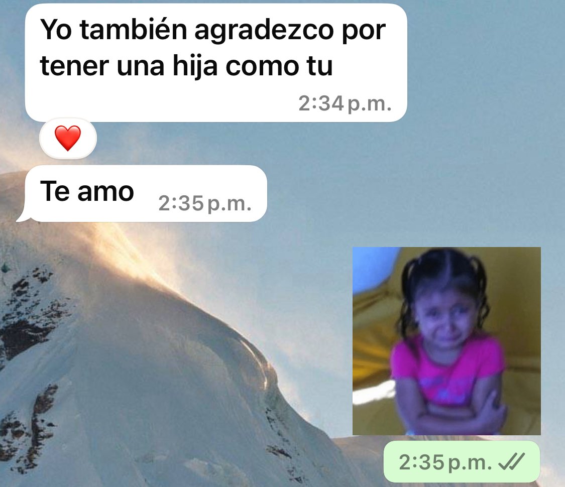CruzaltaEmily's tweet photo. Ese sticker me define https://t.co/gb4W5yGKoC