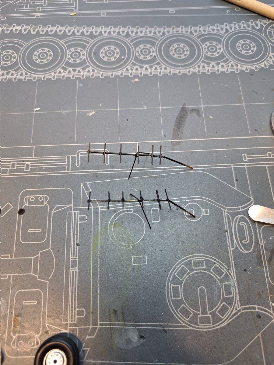 fudge_67's tweet photo. #JFFBooks
#B17 Fortress II/IIA
#Acedemy #Hasegawa 1/72
#CoastalCommand update;
Filler sanded back, multiple light coats of flat white. Unmasked the another coat of white with a touch of medium sea grey to get a half decent match, I think it's a win๐ ๐๐
Both Yagi ariels primed. https://t.co/oEdjtgZMDn
