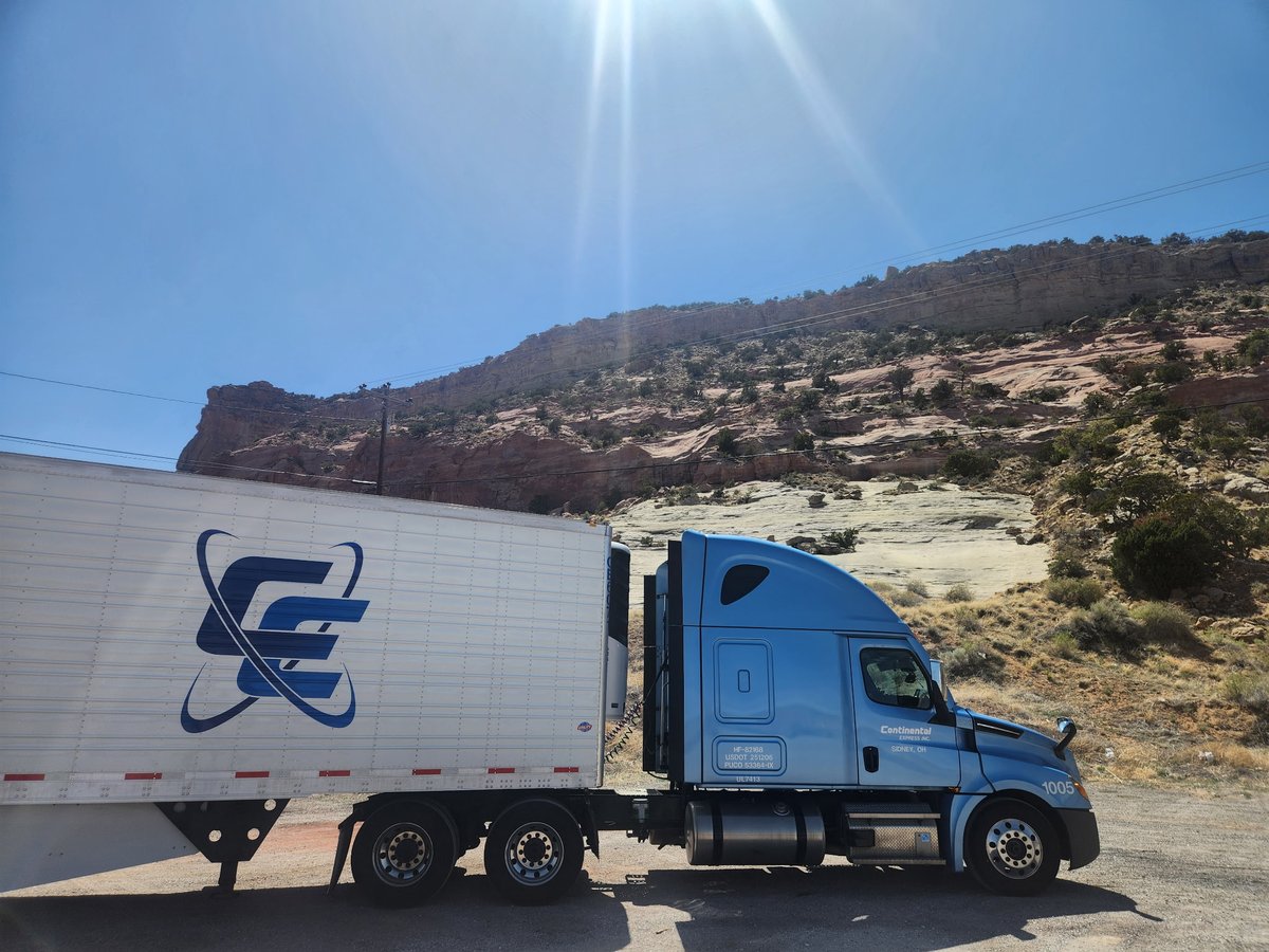 CEIOHIO's tweet image. Mountain views from West Virginia ⛰️to New Mexico 🏜️

Our nation has the best views! Thanks to Ohio-based driver Deedee for capturing a few of them for us! 📸