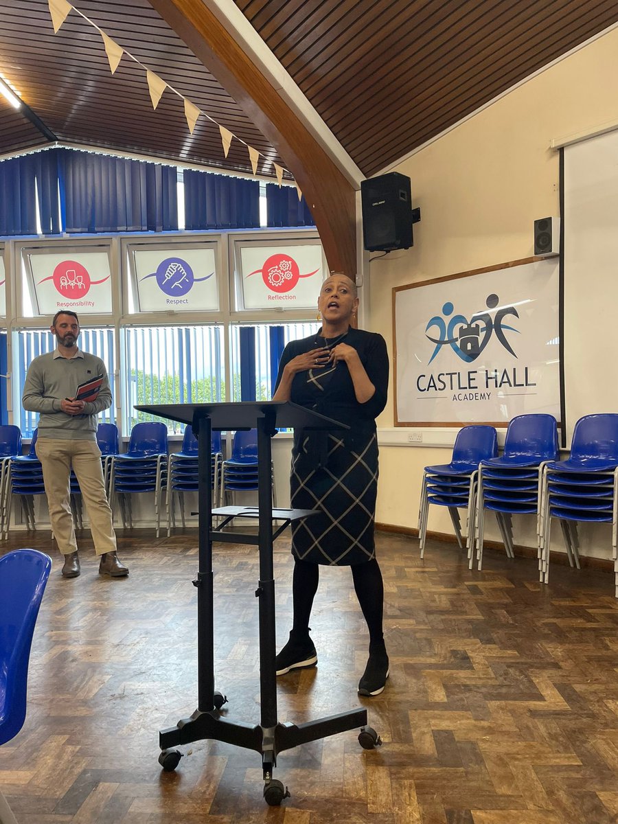Kim Leadbeater MBE MP (@kimleadbeater) on Twitter photo Many thanks to <a href="/DeputyMayorPCWY/">West Yorks Dep. Mayor for Policing & Crime</a> Alison Lowe for coming to #Mirfield to talk about <a href="/VisionZeroWY/">Vision Zero - West Yorkshire</a> and the important work being carried out across #WestYorkshire on #RoadSafety. Really valuable discussions about #BehaviourChange & working together to make our roads safer🚗🚌🚚 Many thanks to <a href="/DeputyMayorPCWY/">West Yorks Dep. Mayor for Policing & Crime</a> Alison Lowe for coming to #Mirfield to talk about <a href="/VisionZeroWY/">Vision Zero - West Yorkshire</a> and the important work being carried out across #WestYorkshire on #RoadSafety. Really valuable discussions about #BehaviourChange & working together to make our roads safer🚗🚌🚚